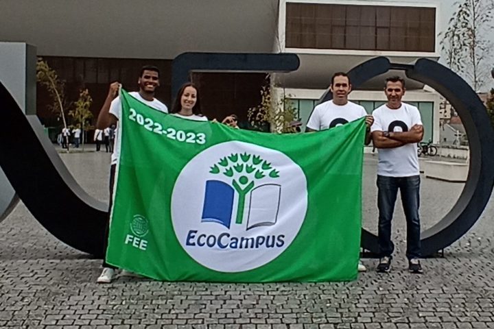 ESTeSC distinguida com bandeira EcoCampus