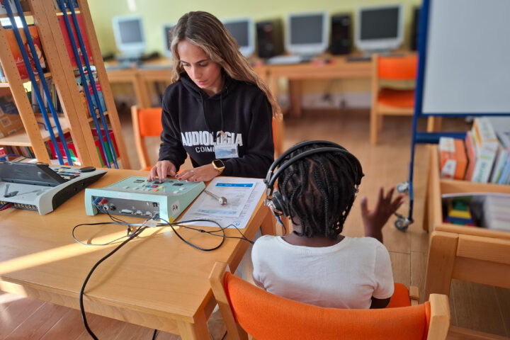 Estudantes de Audiologia garantem rastreios para duas mil crianças